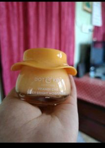 New Dot Nd Key Vitamin c E Moisturizer Unused