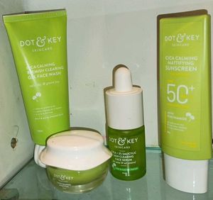 Dot &amp; Key Skincare Set