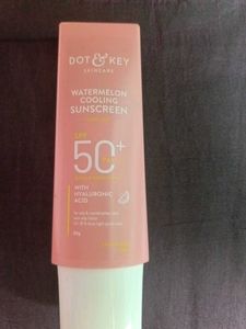 Dot & Key Sunscreen SPF 50