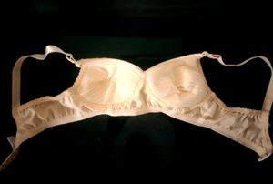 V-star Cream  Bra, Size - 32 B