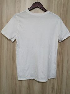 H&amp;M Boys white Colour T Shirt