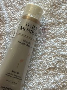 The Face Shop Daily Moment Vegan Hand Cream