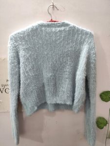Urbanic Crop  Pullover Fuzzy Sweater