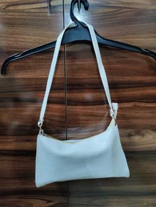 Elegant White Shoulder Bag