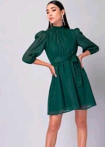 Emerald Green Tie-Waist party dress ✨👗