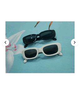 Retro Sunglasses - Black &amp; White
