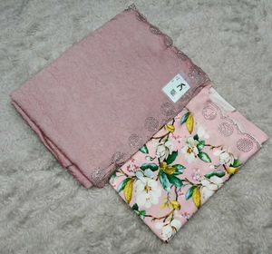 Plain Saree With Floral Print Blouse