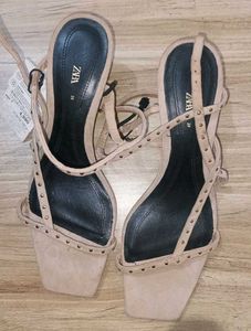 ZARA SUEDE HEELS LIMITED EDITION