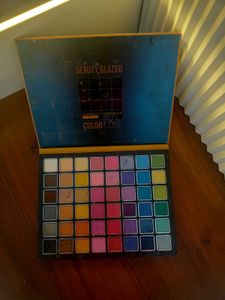Branded Eyeshadow Pallate