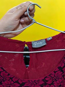 Elegant Lace Top Maroon