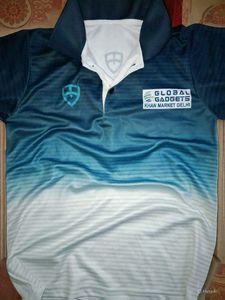 THE BLUE OMBRE DELHI'S T-SHIRT