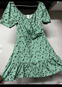 Green Floral Print Mini Dress🫶🏻🥹