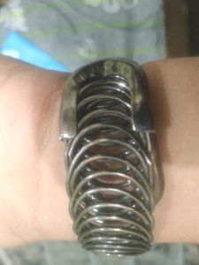 Adjustable Braceletes