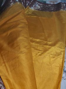 I Am Selling Never Wear Banarsi Saree With Blouse