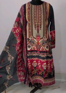Brand New Pakistani Style Suit Set