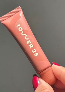 Tower28 Lip Softies : Dulce De Leche - sheer Nude