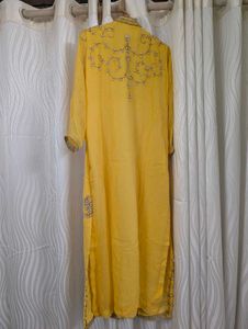 Pearl Embedded Kurti