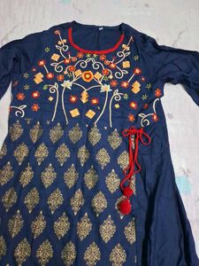 Elegant Embroidered Kurta