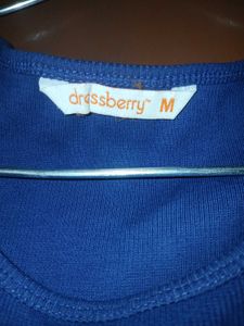 New Dressberry Cut Out Ribbed Top, M