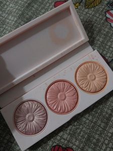 Clinique Trio Pallette