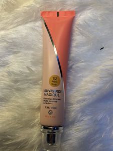 Colors Queen Oil-Free Foundation