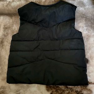 Reversible Puffer Vest(2-3,Years)