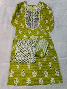 Cotton Kurta Pant Dupatta Set New