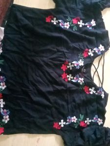 Embroidered ToP Almost Good In Condition
