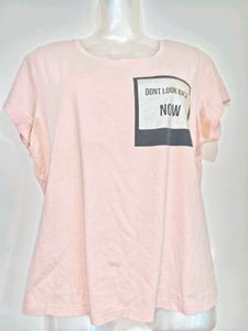 🎄Buy 1, Get 1 Free🎁L/XL Pink Graphic Tee