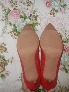 Dorothy Perkins Red Suede Pumps