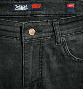 Levi&#39;s 523 Black Skinny Jeans