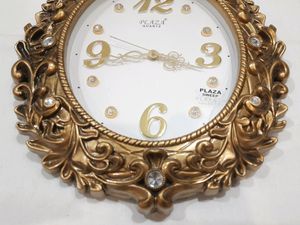 Wall Clock &amp; Decor ⏰️