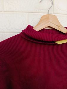 Burgundy Turtleneck Ribbed Sweater