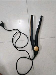 Nova Ceramic Hair Straightener