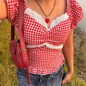 🌸 Red Gingham Top 🌸