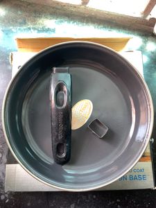 BRAND NEW FRY PAN