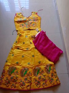 32 No. Yellow Lehanga Choli
