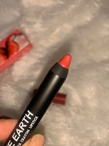 Love Earth Crayon Lipstick Butterfly Bush