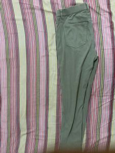 uniqlo trousers