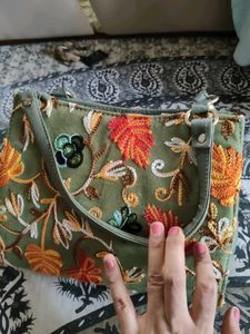 kashmiri handbag totally new