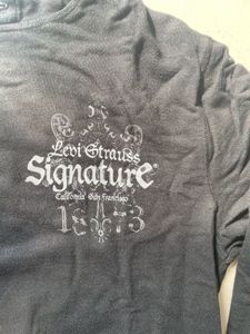 Men Levi Signatures Hoodie Large Size Black Colour