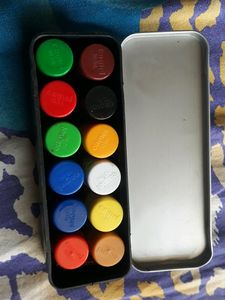 Camel Poster Colour Box