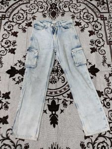 Cargo Style Light Wash Jeans