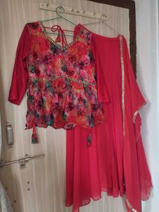 Floral Peplum Kurta Set with Plazzo