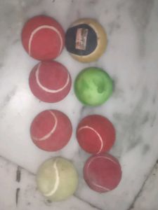 balls all are branded Maruti Cosco and nivia