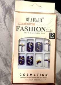 Artificial Nails With Glue Stickers