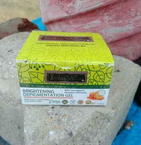 Indus Valley Brightening Gel
