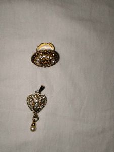 Sparkling Gold Ring And Pendent