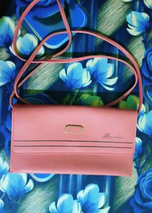 WOMEN HAND SLINGBAG GOOD QUALITY