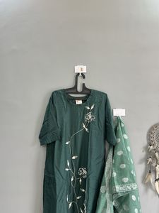 Very Pretty Kurta With Dupatta